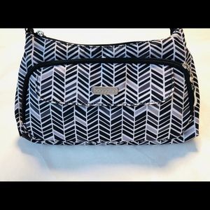 ✨✨BAGGALLINI Everyday Crossbody Bag - EUC✨✨